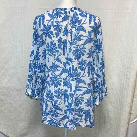 Elie Tahari Woman Floral Blue and White Tunic Plus size - Picture 3 of 7
